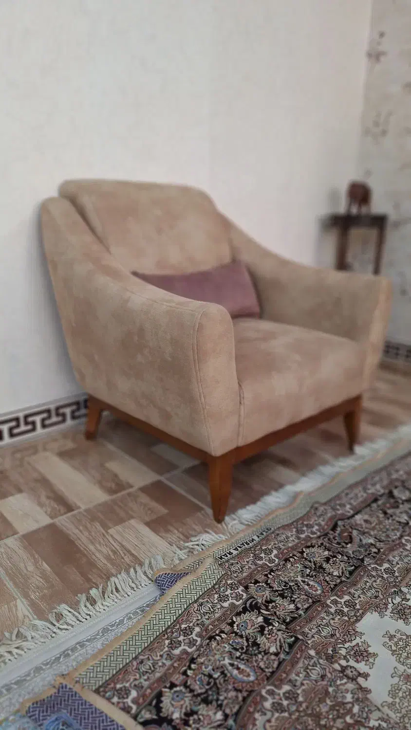 مبل|مبلمان خانگی و میز عسلی|کرج, اصفهانی‌ها|دیوار