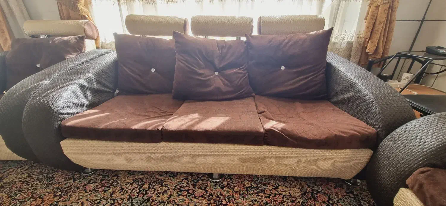 ۲ دست مبل معیوب|مبلمان خانگی و میز عسلی|کرمان, |دیوار