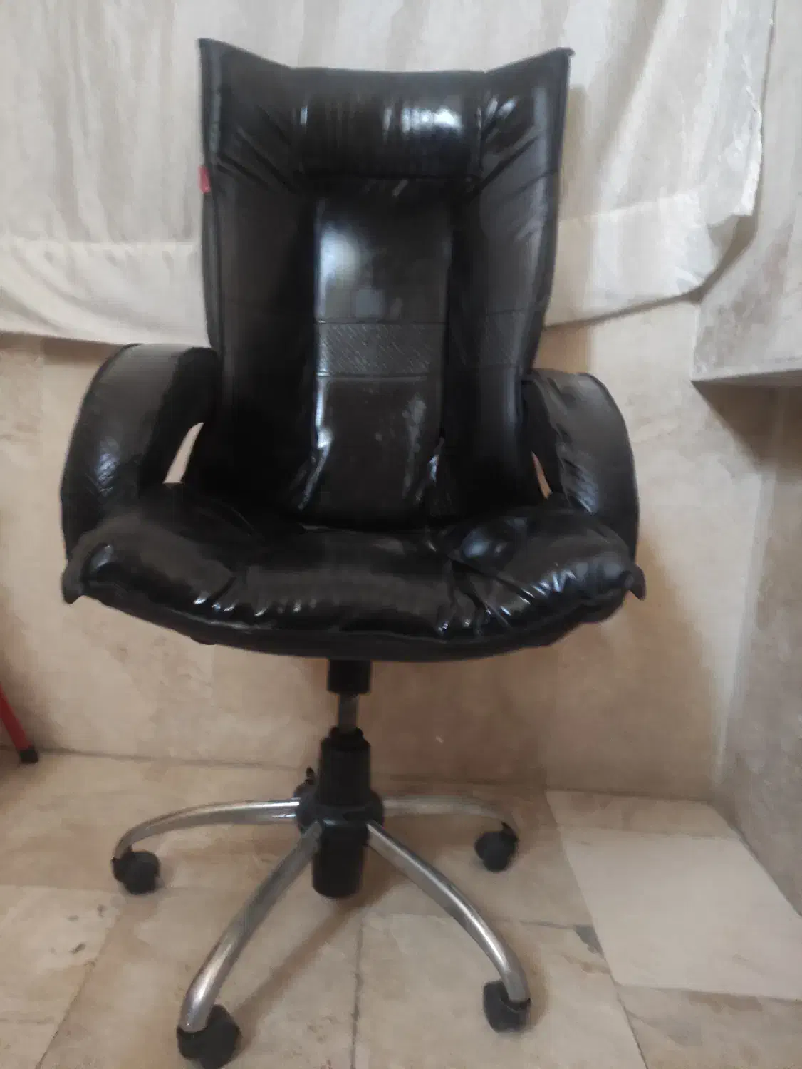 صندلی اداری|مبلمان اداری|ری, فیروزآبادی|دیوار