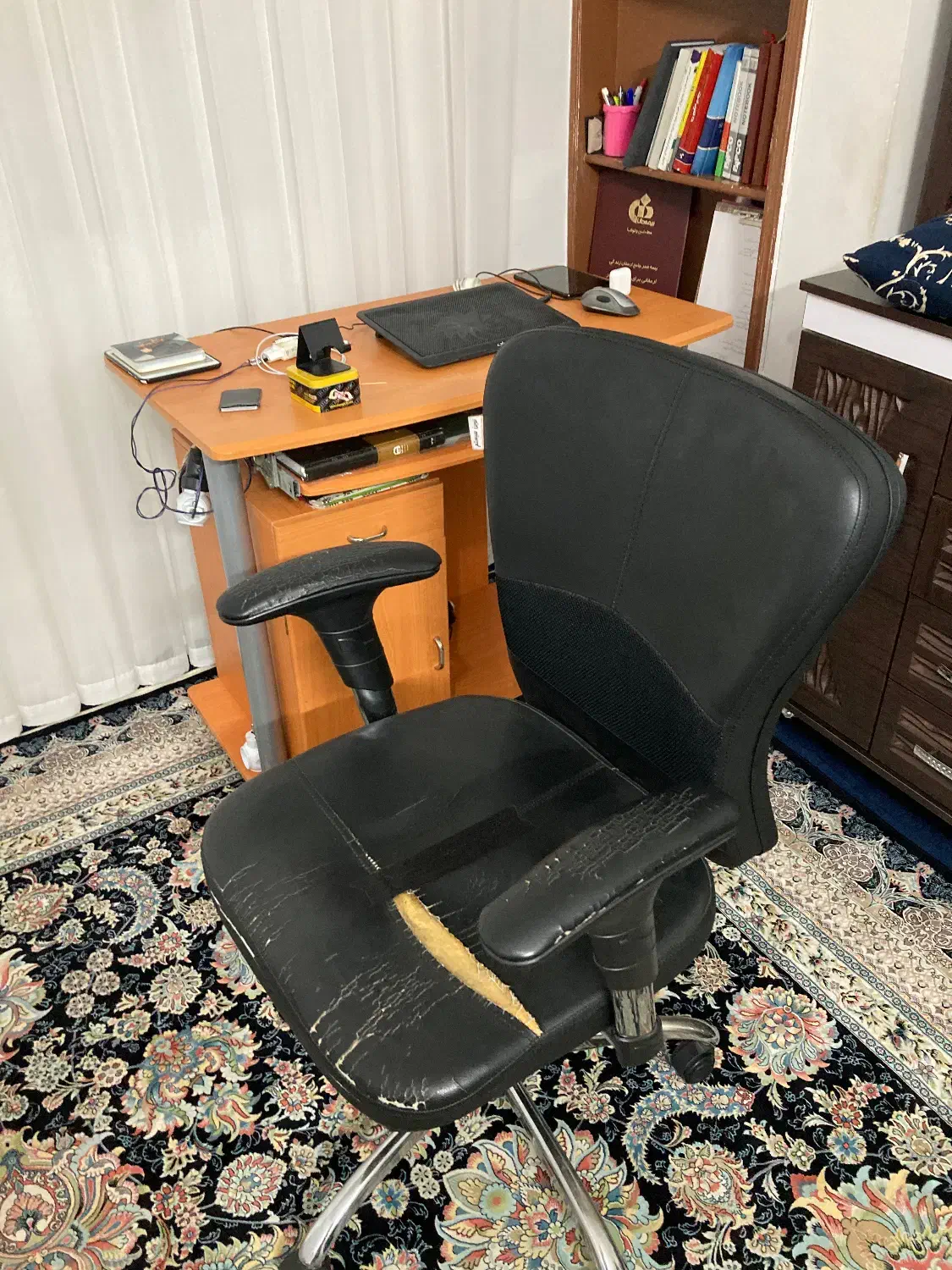 میز و صندلی قیمت مناسب فروش جدا هم داره|مبلمان اداری|مشهد, شهرک رازی (شهرک غرب)|دیوار