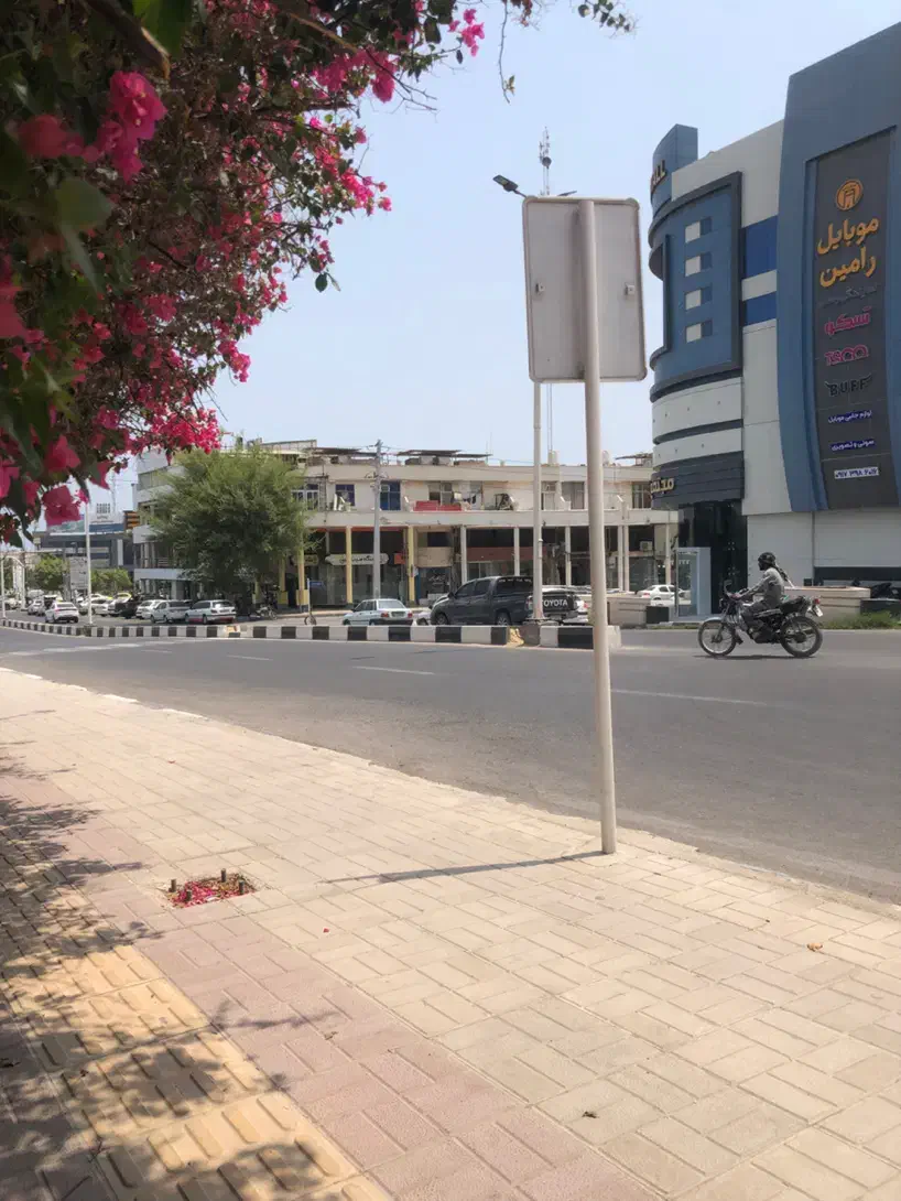 ۶۲ متر مغازه سر خیابان|فروش مغازه و غرفه|قشم, |دیوار