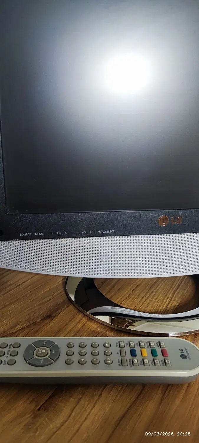 مانیتور LG|قطعات و لوازم جانبی رایانه|تهران, نظامآباد|دیوار