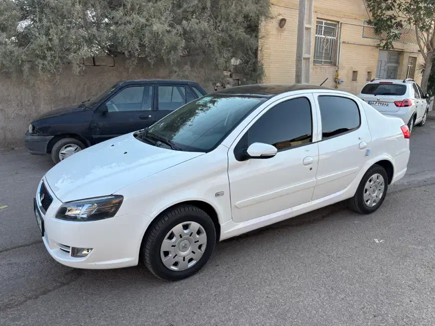 رانا پلاس ۶دنده|خودرو سواری و وانت|کرمان, |دیوار