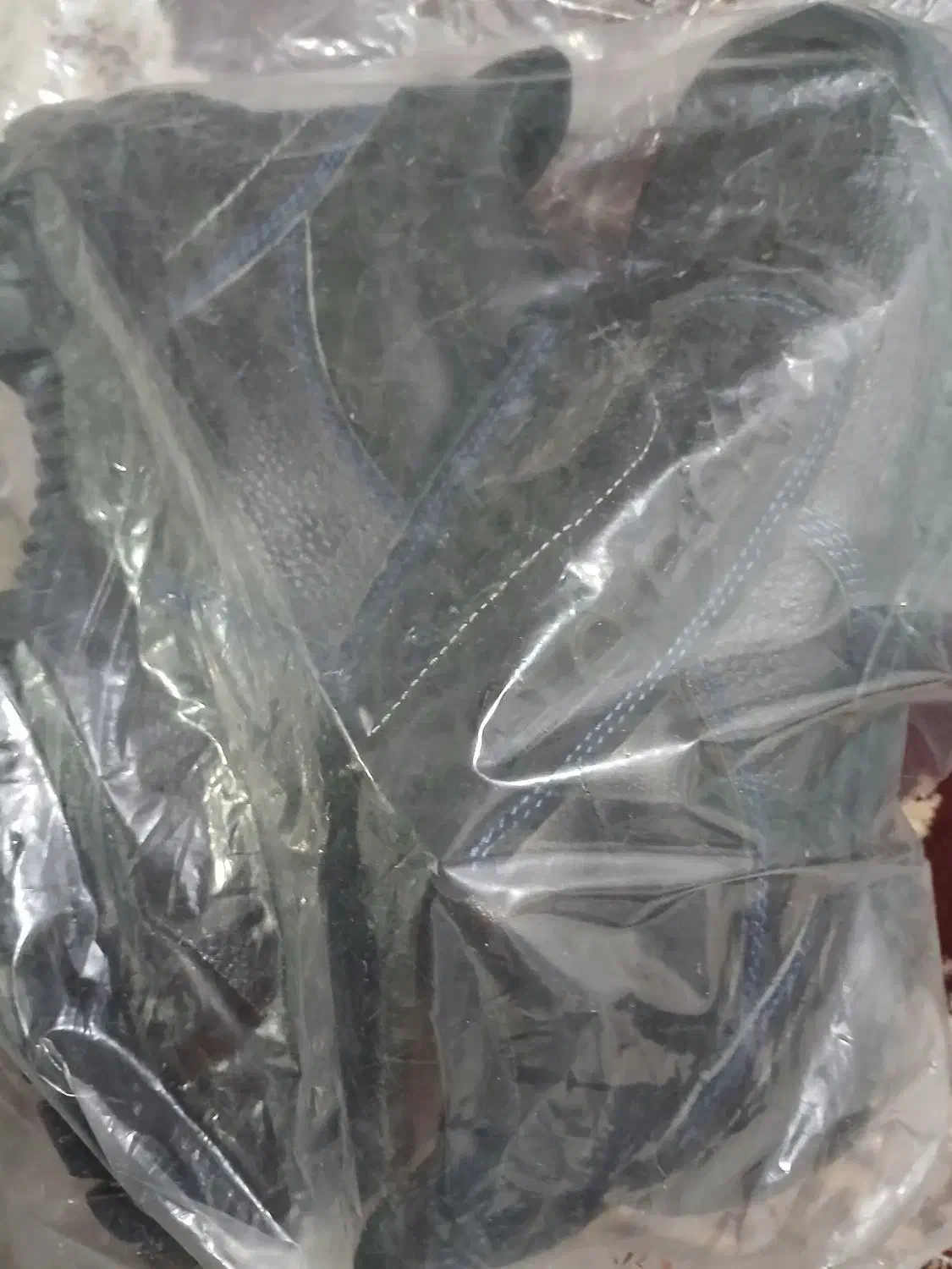 کفش ایمنی|کیف، کفش، کمربند|فیروزآباد (فارس), |دیوار