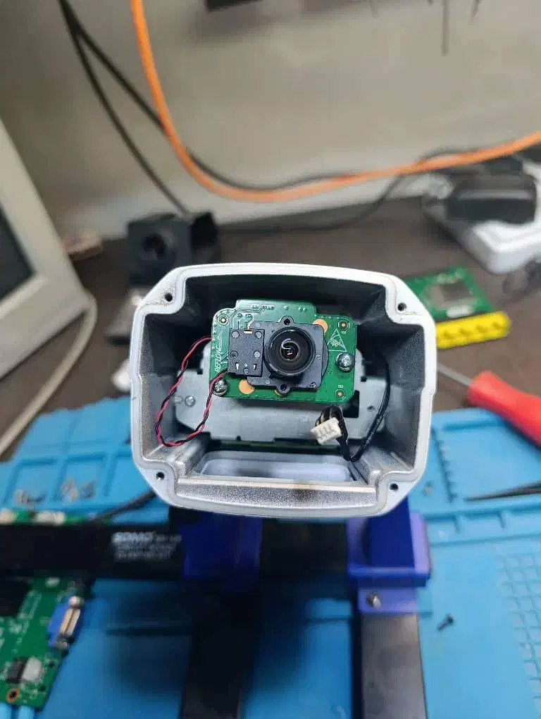 تعمیرفوری دوربین مداربستهDVR/NVRانواع مودم \شاهدیه|دوربین مداربسته|یزد, |دیوار