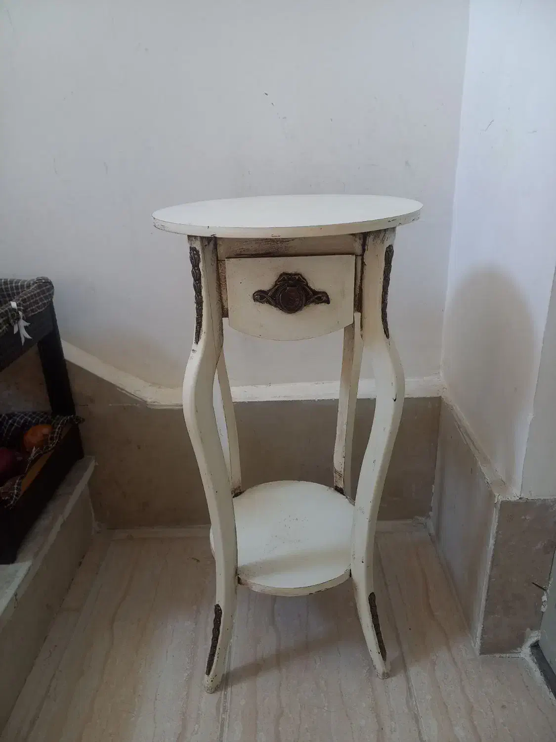 پایه|مبلمان خانگی و میز عسلی|اردبیل, |دیوار