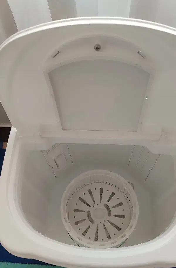 لباسشویی کوچک (کهنه شور) 3/5 کیلو|ماشین لباسشویی و خشک‌کن لباس|قدس, شهر‌قدس|دیوار