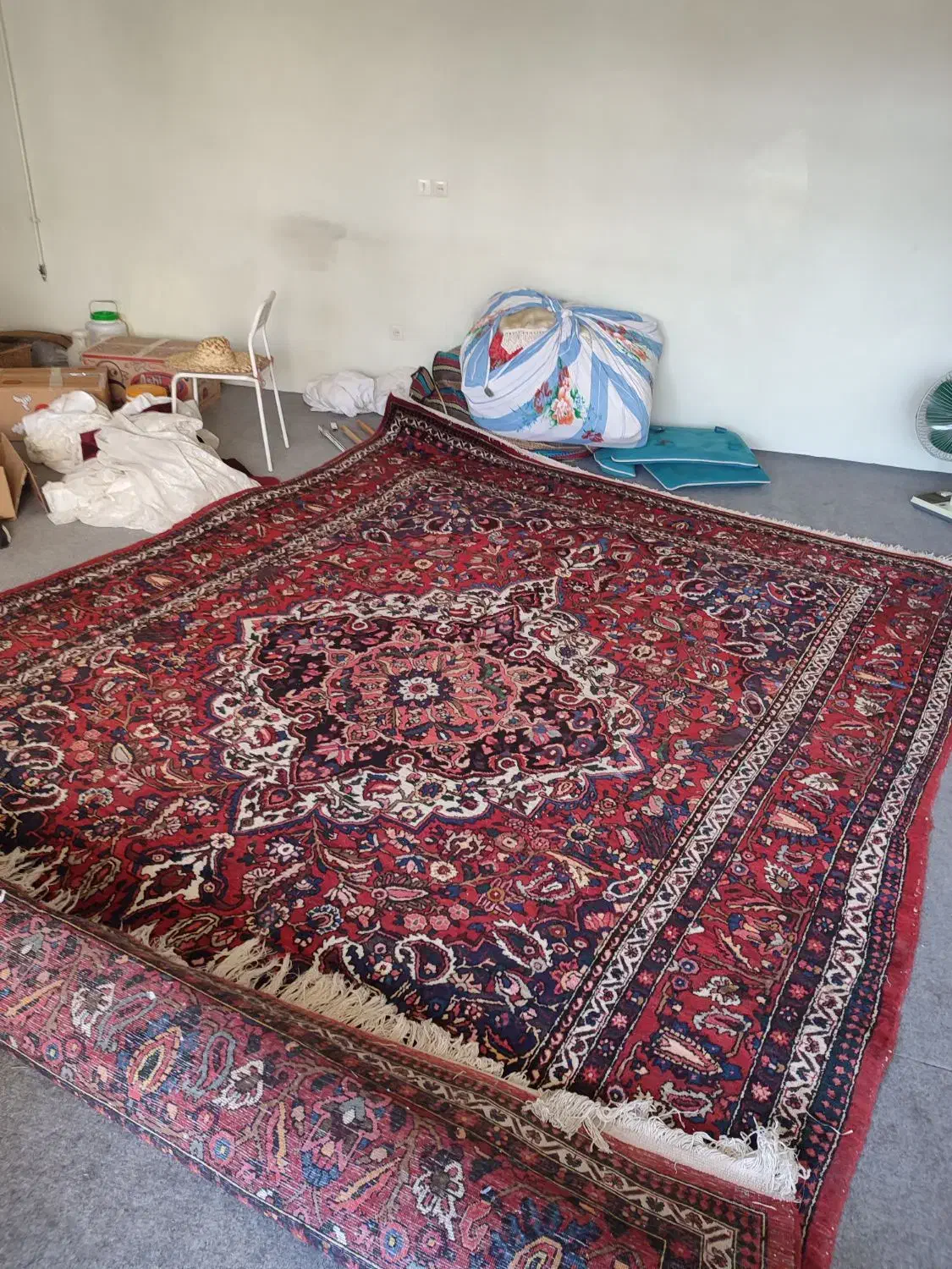 فرش دست بافت ۱۲ متری طرح ترنج|فرش|شهرکرد, |دیوار