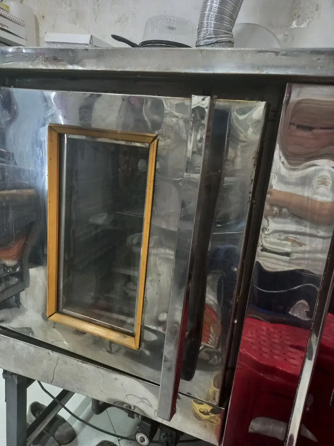 فر صنعتی بخاردار|کافی‌شاپ و رستوران|رشت, منظریه|دیوار