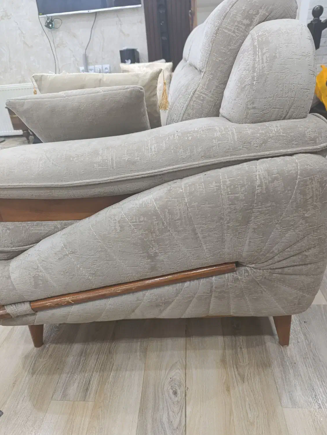 مبل راحتی تمام نراد|مبلمان خانگی و میز عسلی|لنگرود, |دیوار