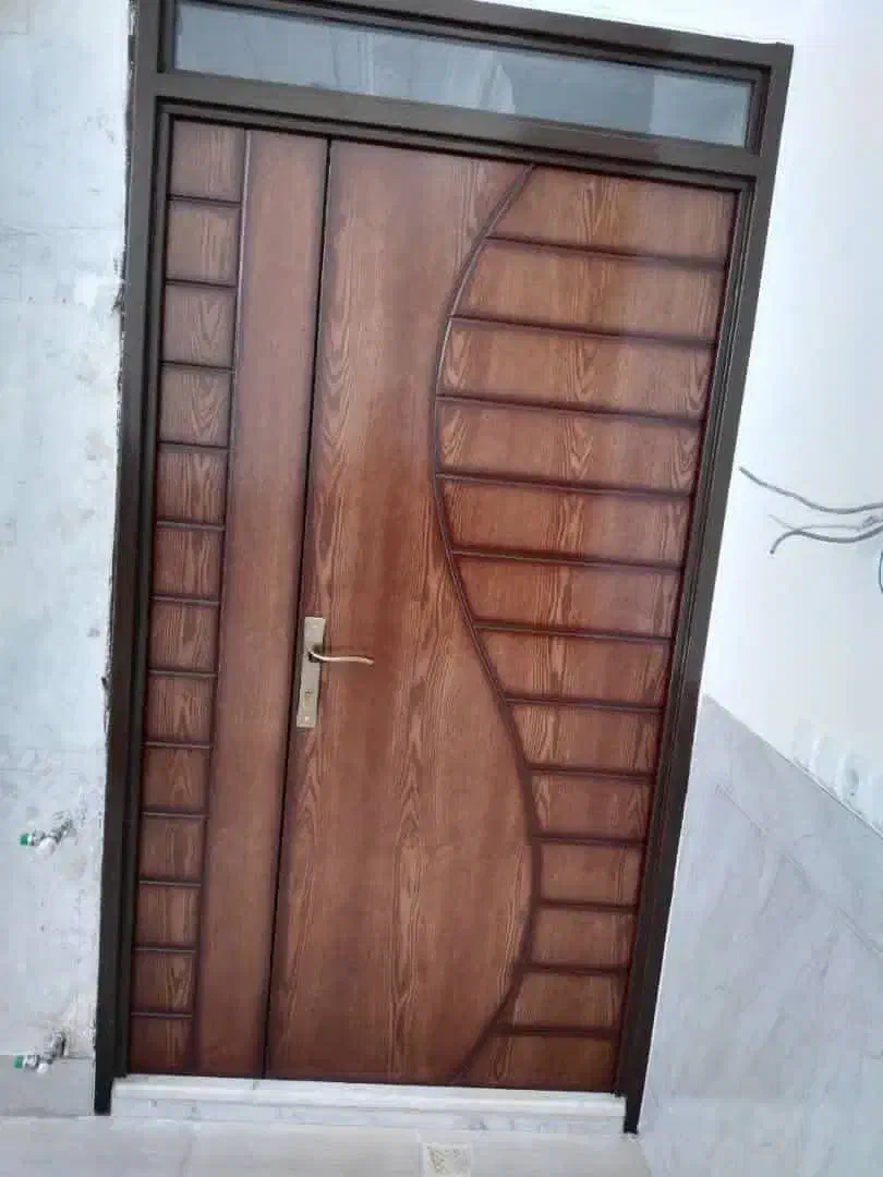 تولیدی درب چوبی وکابینت|مصالح و تجهیزات ساختمان|اردکان, |دیوار