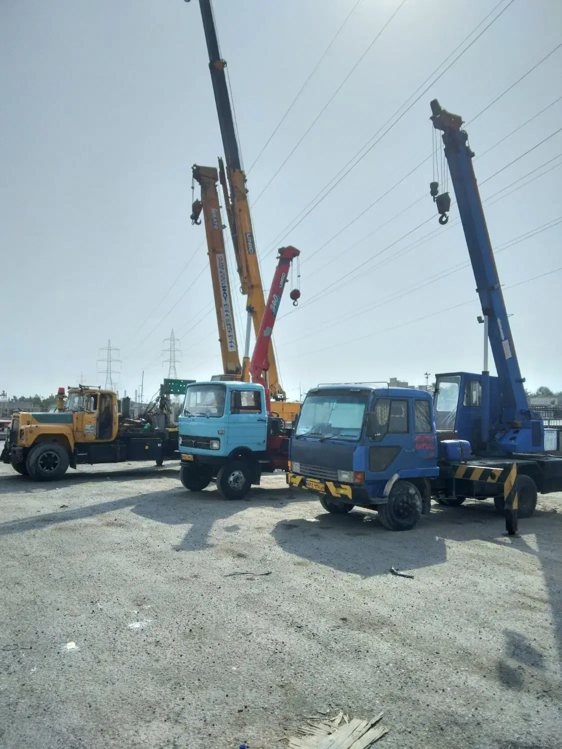 جرثقیل برادران باقری آماده به کار|خدمات حمل و نقل|بندرعباس, |دیوار