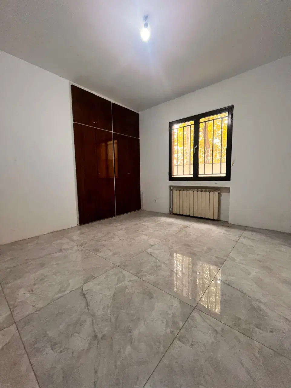 آرش شرقی ۲۰۰متر۳خوابه