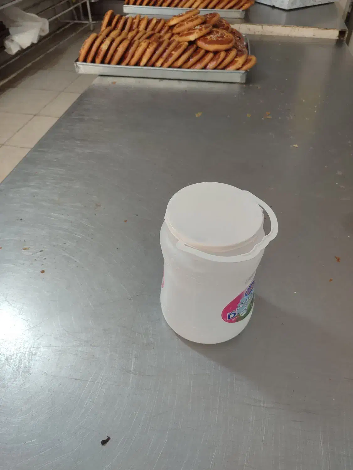 دبه ماست|ظروف نگهدارنده، پلاستیکی، یک‌بارمصرف|ساوه, |دیوار