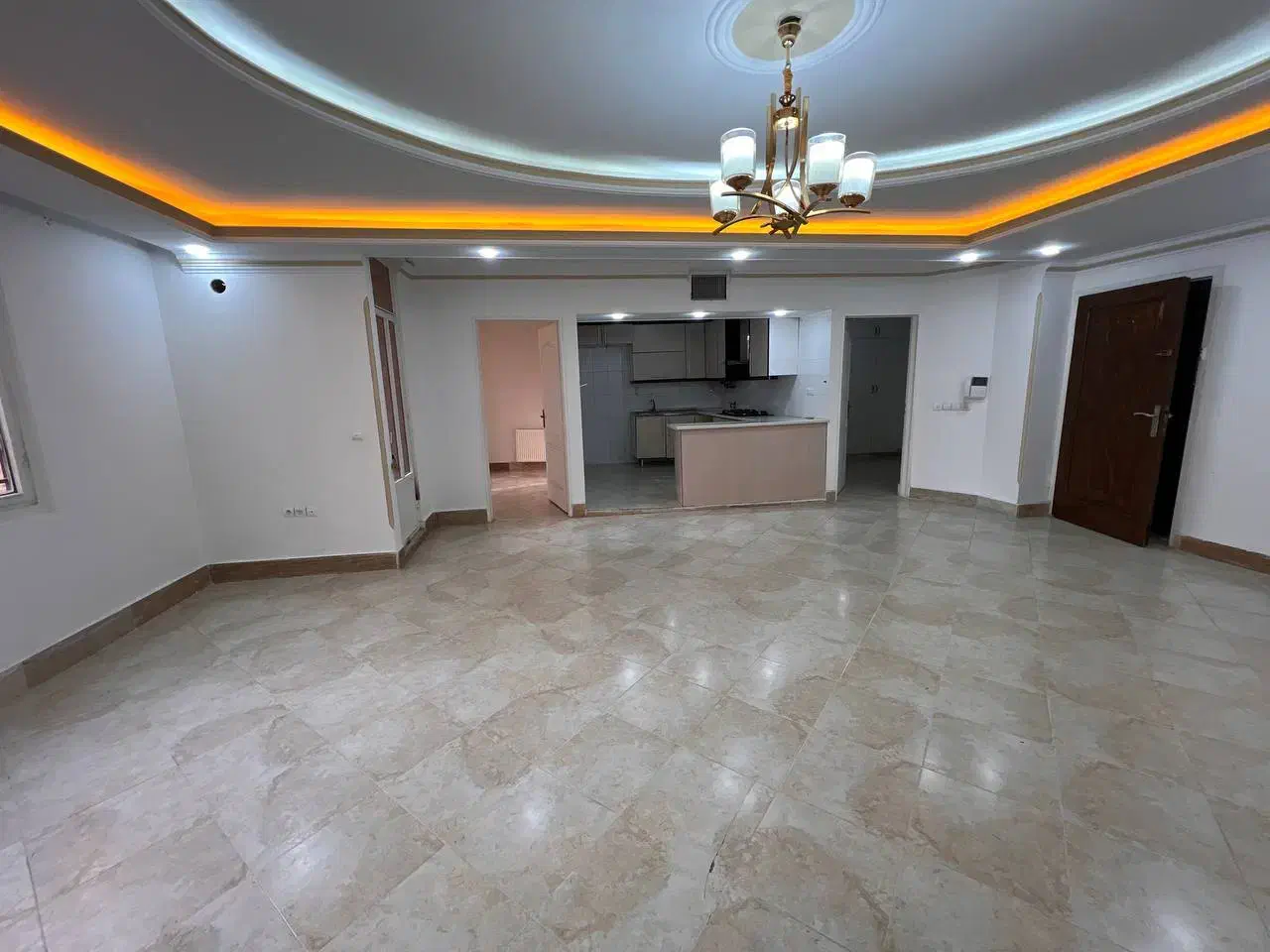 ۸۰ متر طبقه اول رو به افتاب پارکینگ|فروش آپارتمان|تهران, جوانمردان (اندیشه)|دیوار