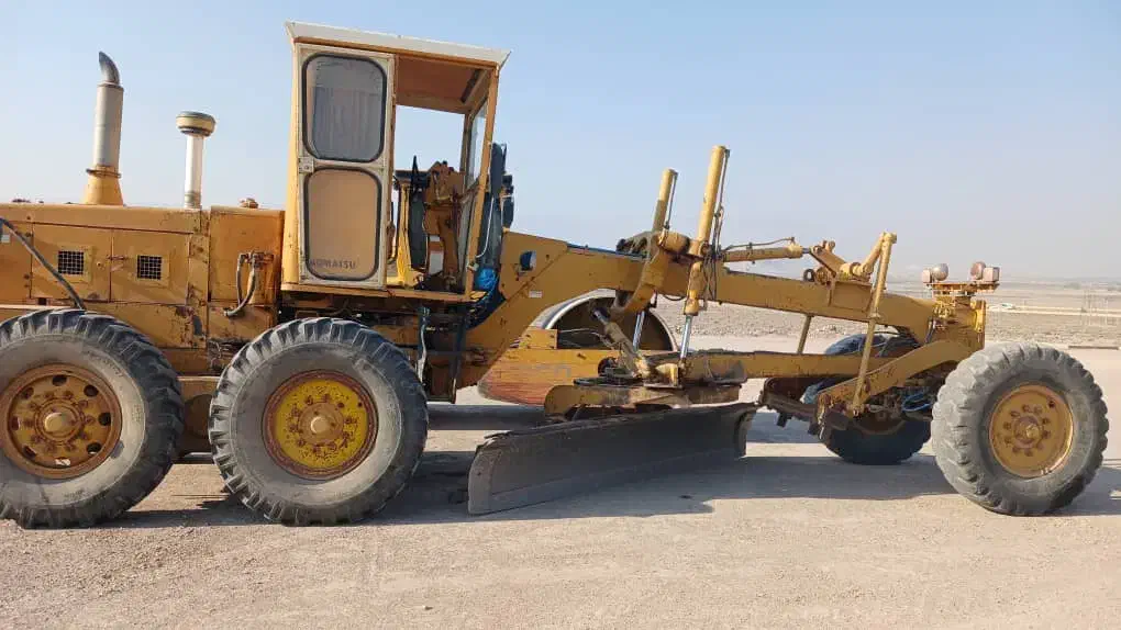 گریدر کوماتسو 505|خودرو سنگین|شیراز, کوی زهرا|دیوار