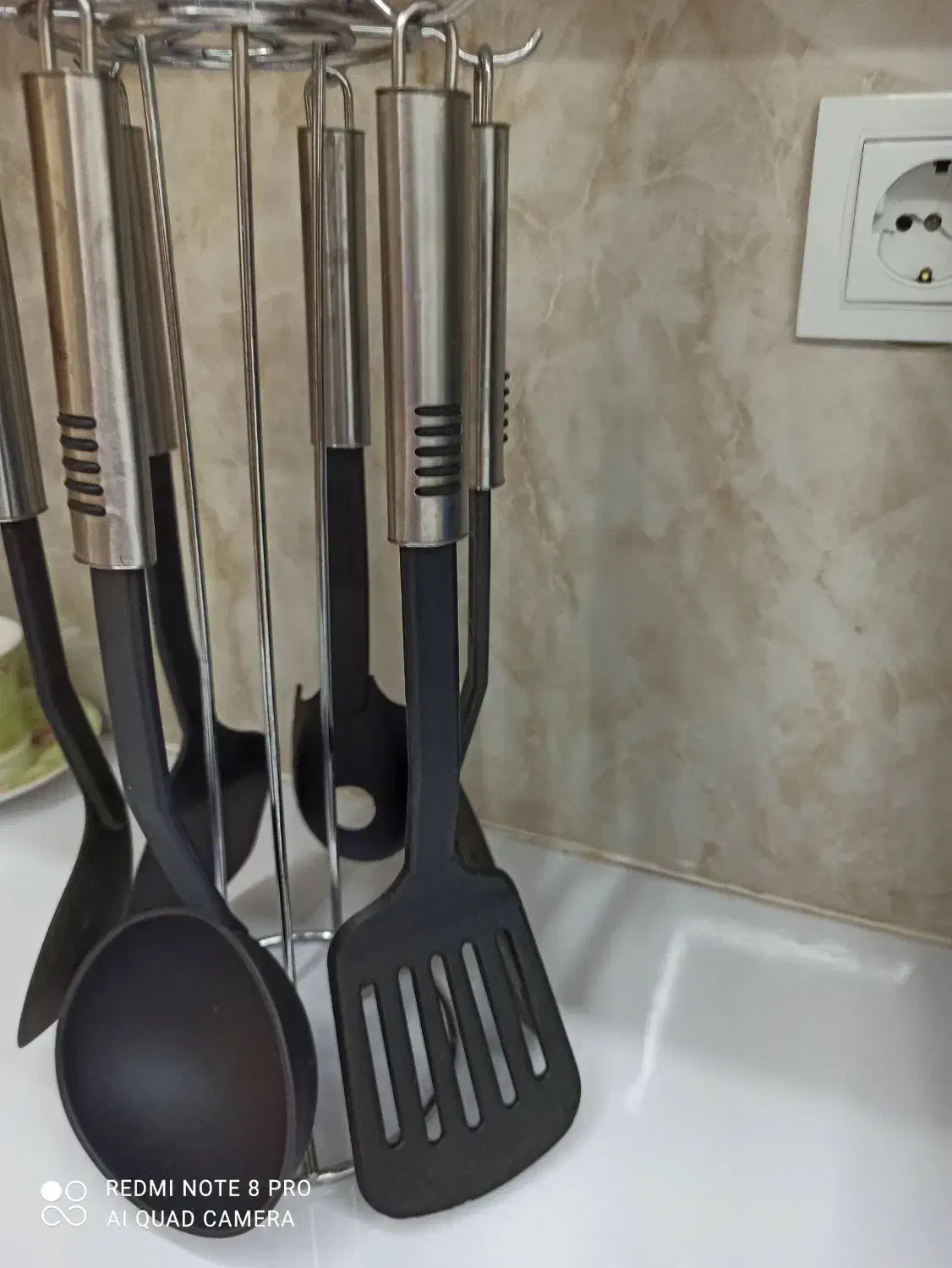 ست کفگیر|ظروف پختوپز|شیراز, ترمینال باربری|دیوار