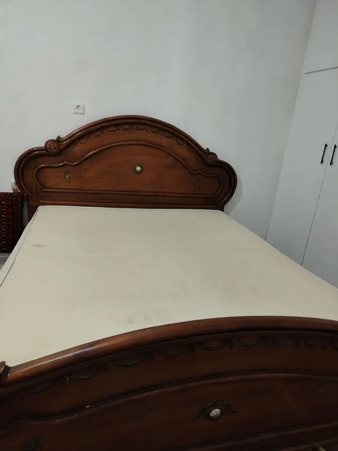 تخت خواب 2نفره چوب|تخت و سرویس خواب|شاندیز, |دیوار