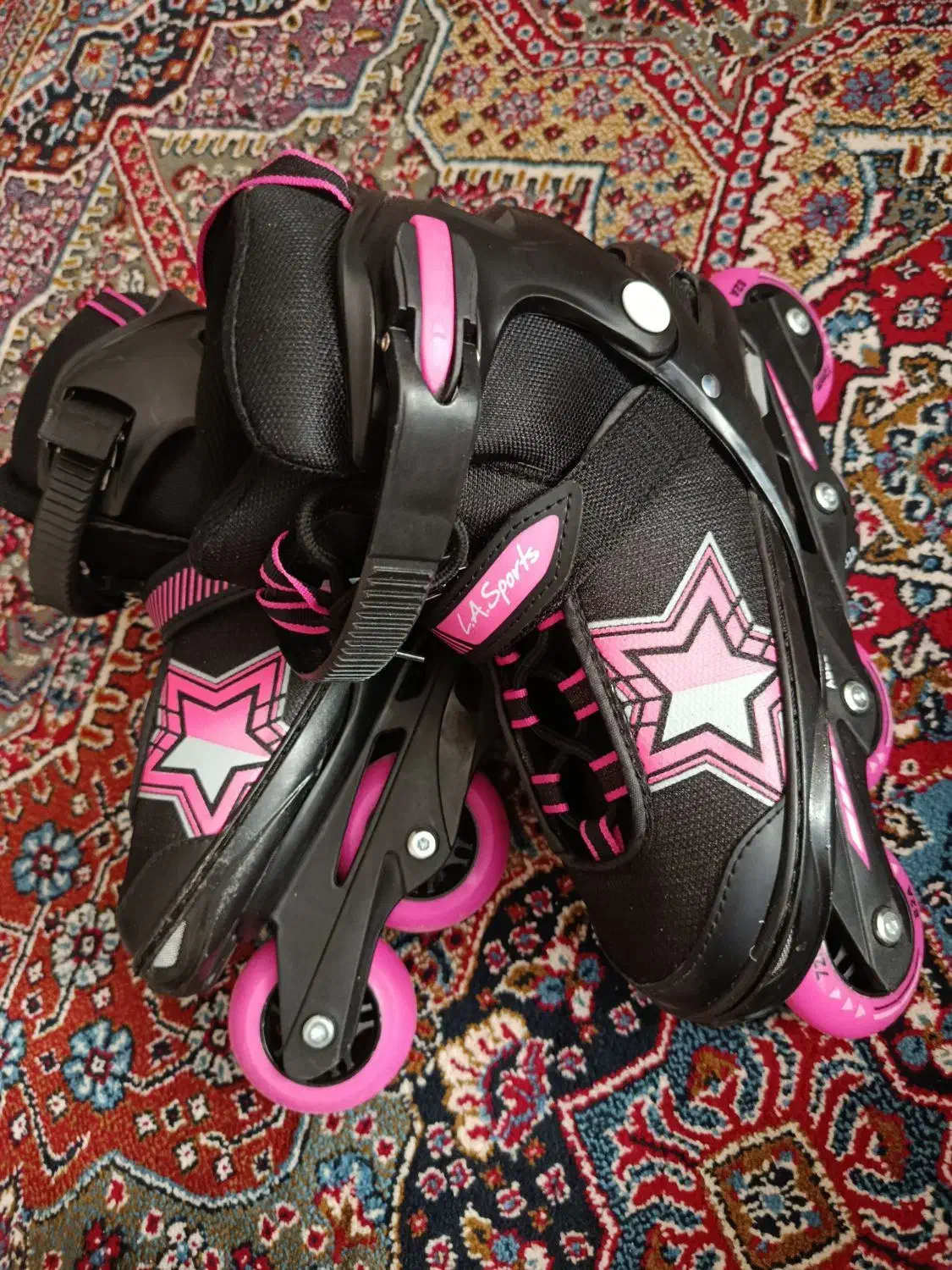 کفش اسکیت|دوچرخه، اسکیت، اسکوتر|بیرجند, |دیوار