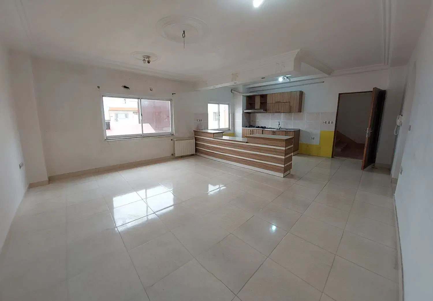 اجاره یک واحد آپارتمان ۸۵متری طبقه دوم خیابان شهدا|اجارهٔ آپارتمان|رشت, پاستوریزه|دیوار