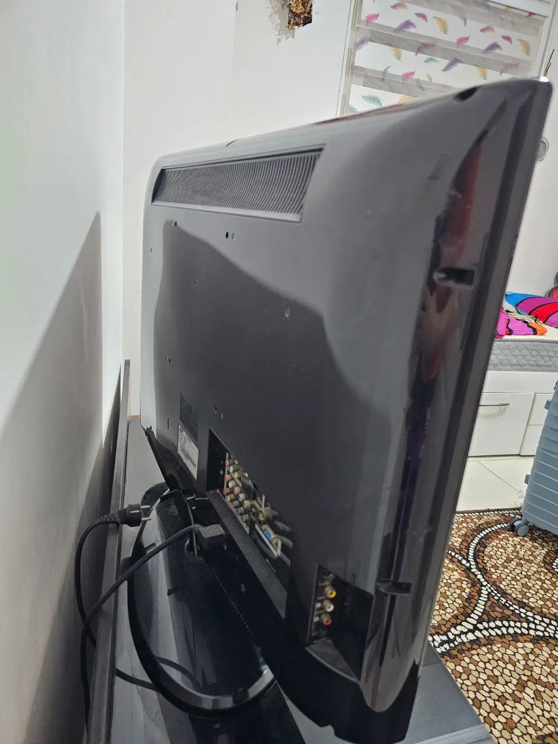 ال سی دی ۳۲ سامسونگ کاملا سالم|تلویزیون و پروژکتور|رشت, پیرکلاچای|دیوار