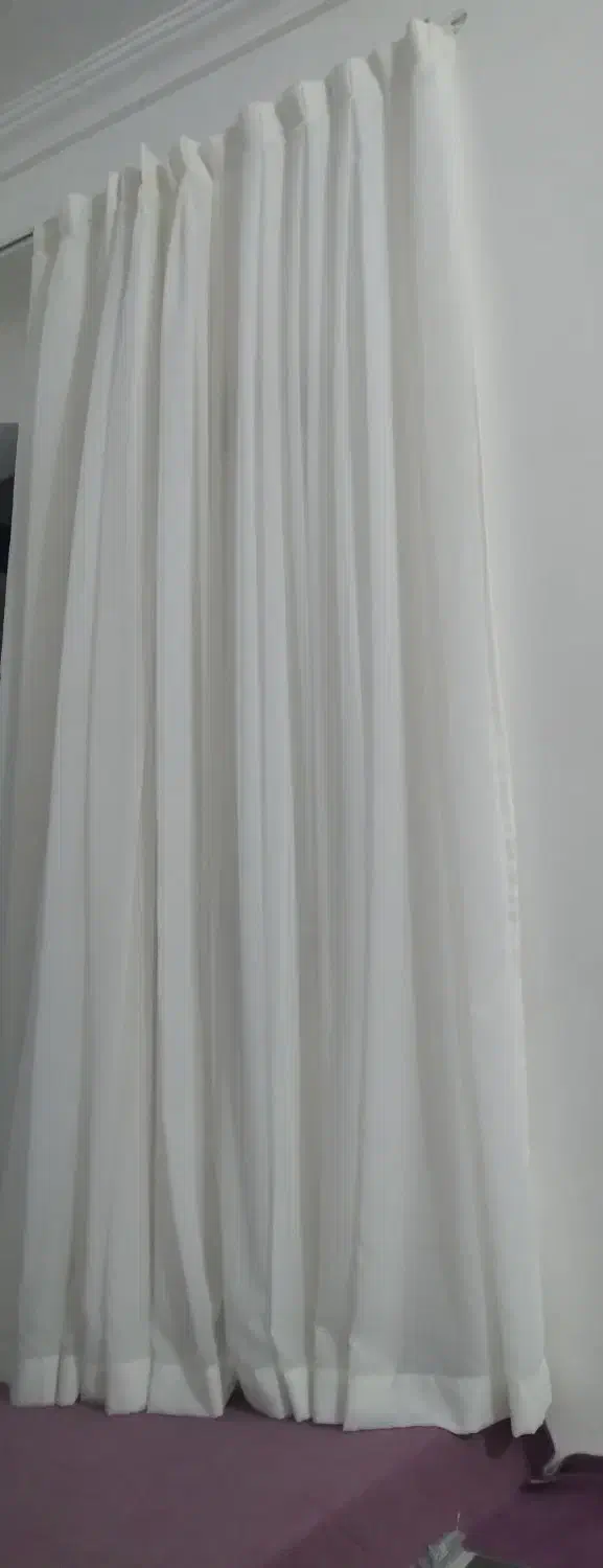 پرده پلیسه حریر سفید ساده نو وسالم|پرده، رانر، رومیزی|کاکی, |دیوار