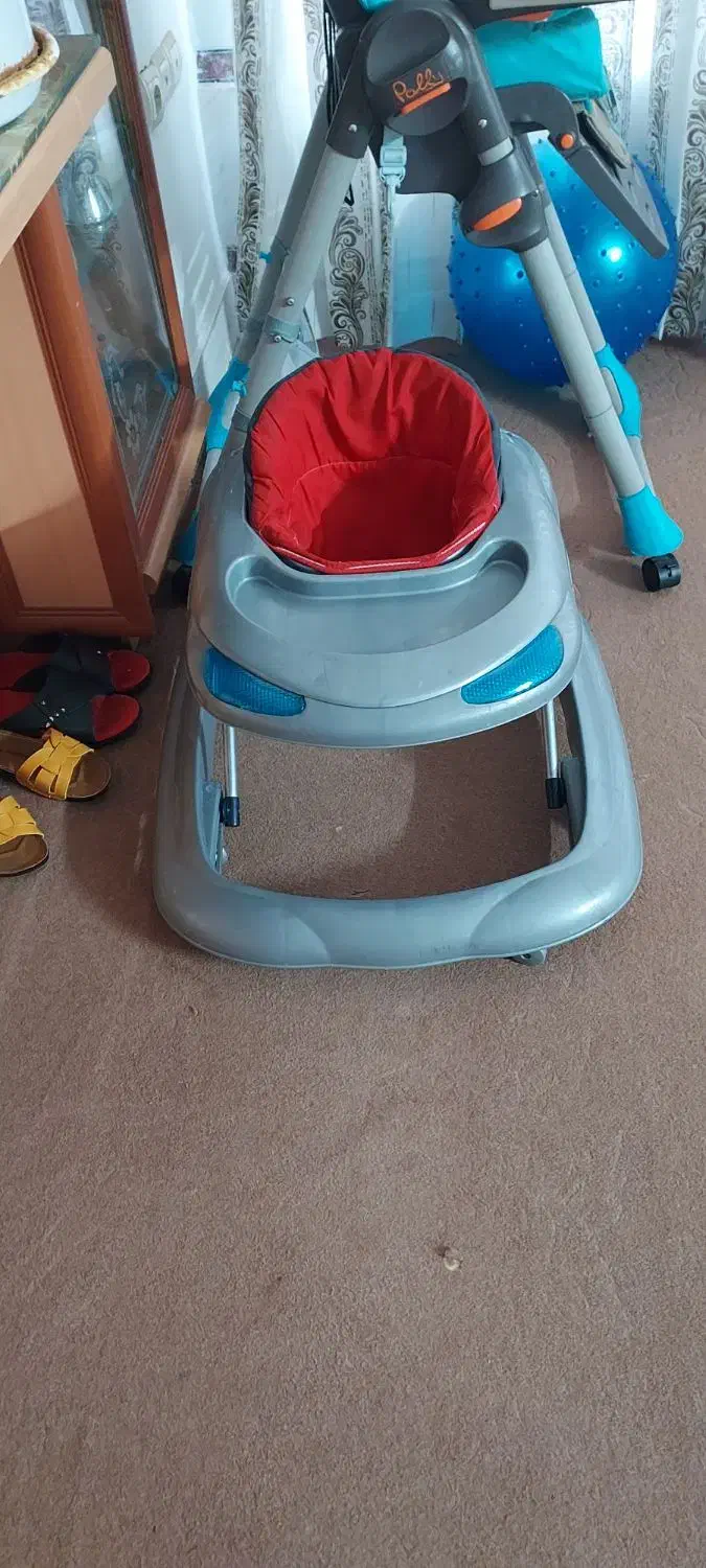 صندلی ماشین.کریر.روروئک|اسباب و اثاث بچه|خمینیشهر, |دیوار