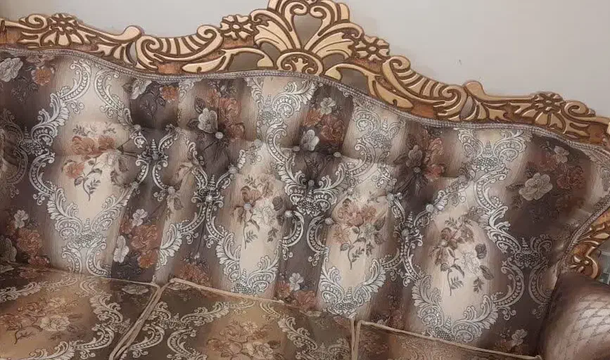 چندوسیله درحد نو به فروش میرسد|مبلمان خانگی و میز عسلی|اصفهان, شاهد|دیوار