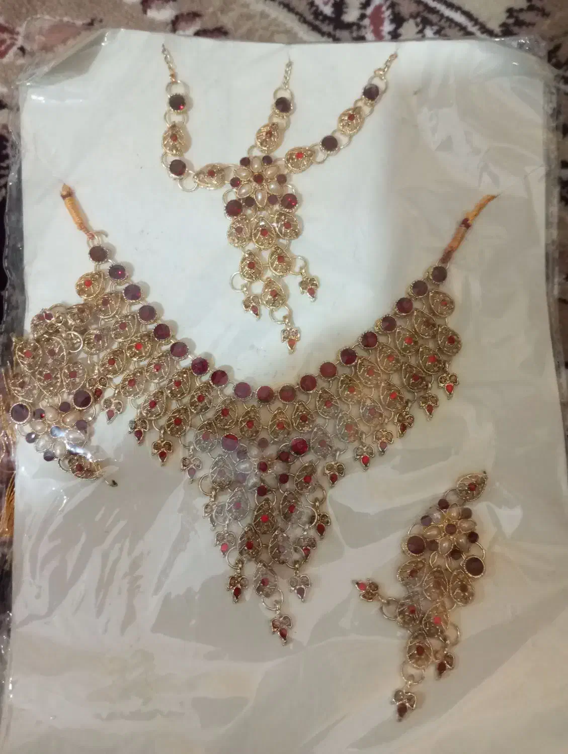 ست هندی بسیار خوشگل|بدلیجات|چابهار, |دیوار