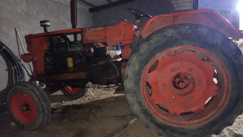 تراکتور رومانی|خودرو سنگین|لردگان, |دیوار