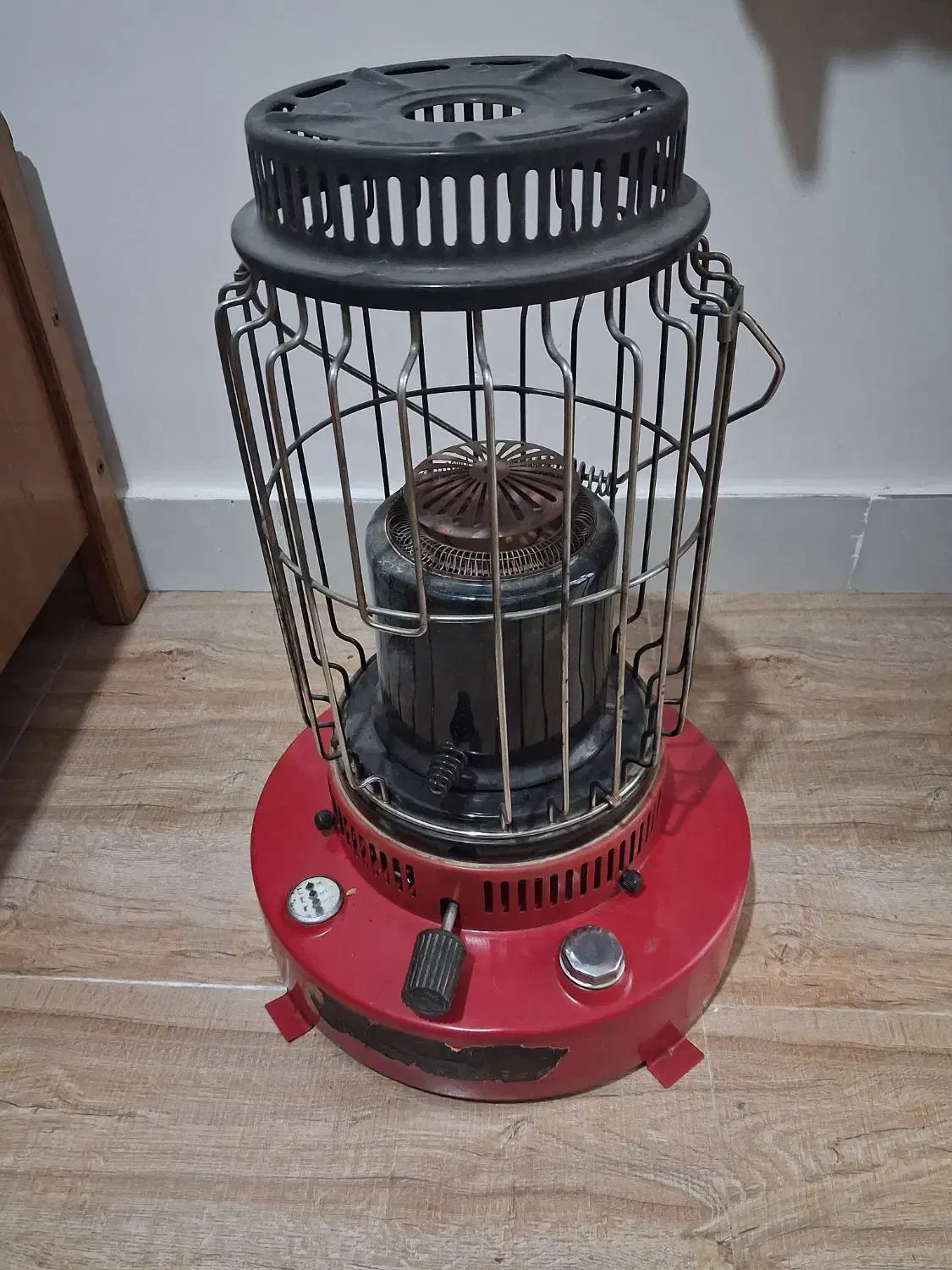 بخاری نفتی با فیتیله|بخاری، هیتر، شومینه|شاندیز, |دیوار