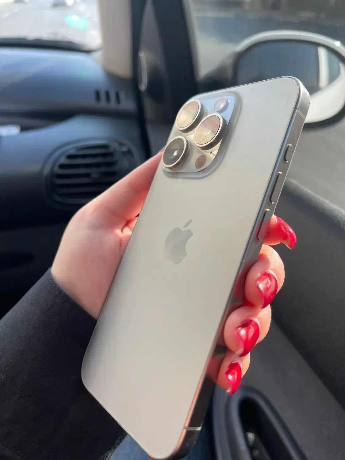 آیفون 15 پرو در حد نو|موبایل|اراک, |دیوار