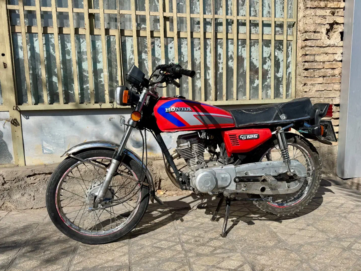 موتور هوندا ۱۲۵ مدل ۸۸|موتورسیکلت|سمنان, |دیوار