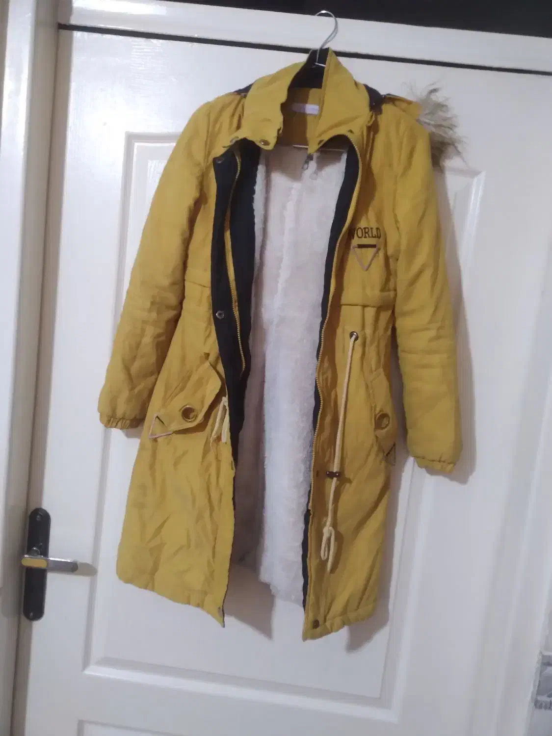 کاپشن وکفش|کفش و لباس بچه|کرج, شهرک سهرابیه|دیوار