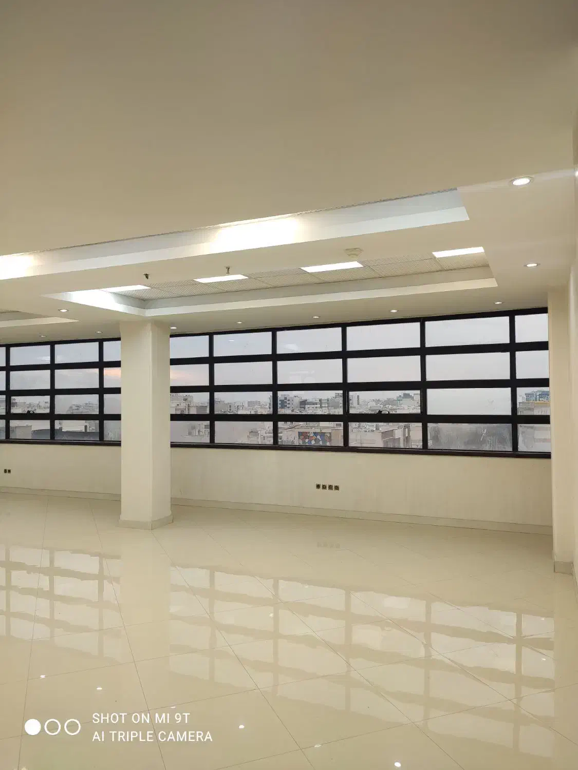 ۱۷۴ متر اداری کلید نخورده|فروش دفتر کار، اتاق اداری، مطب|کرج, جهانشهر|دیوار