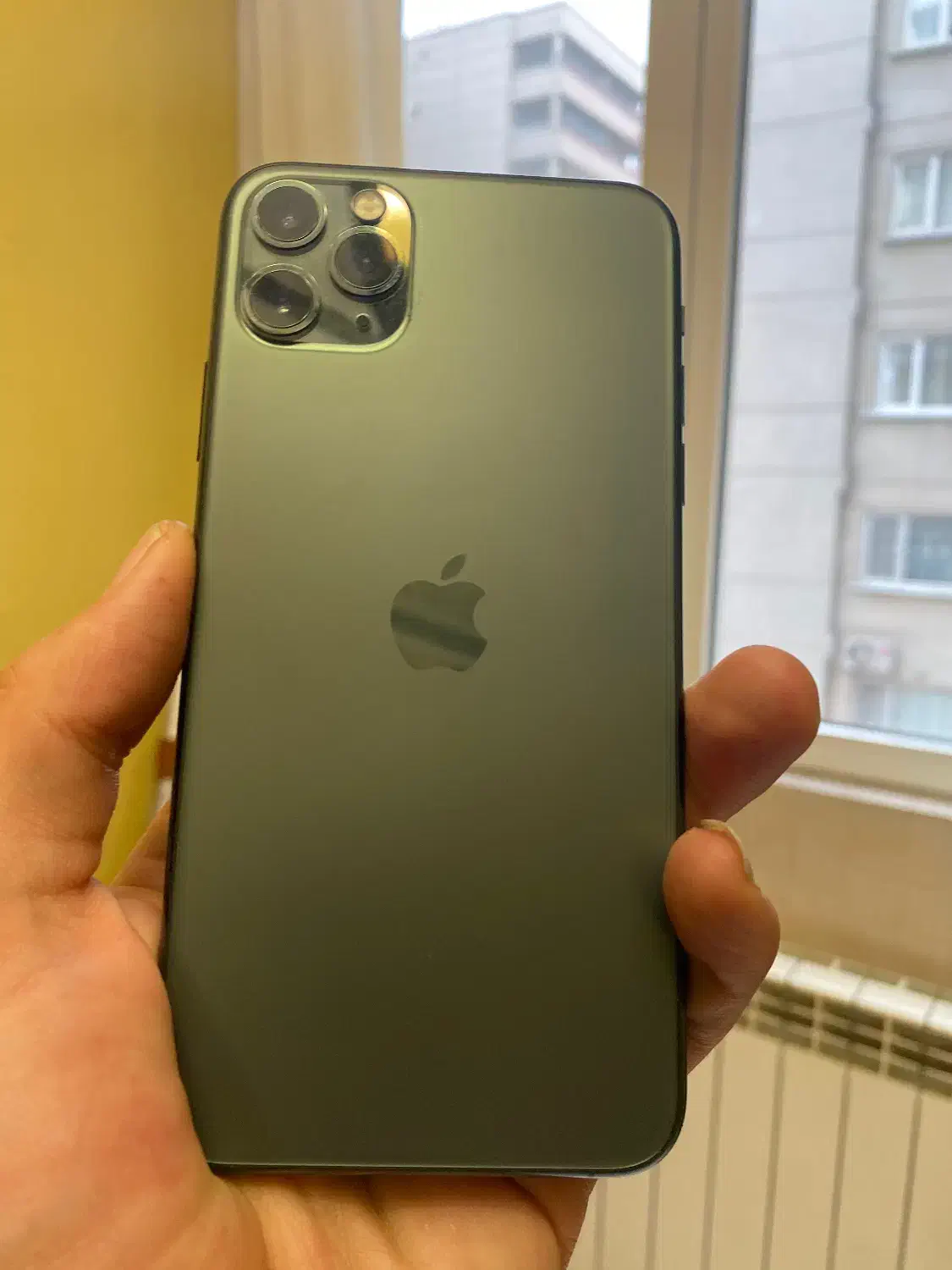 ایفون ۱۱پرومکس ۶۴ باتری 80٪|موبایل|تهران, آسمان|دیوار