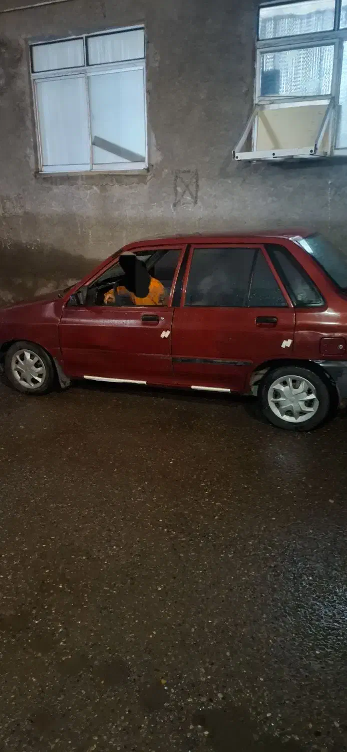 پراید ۷۷ شاسی سالم تا برج ۱۱بیمه داره موتور سالم|خودرو سواری و وانت|رشت, کوی عرفان|دیوار