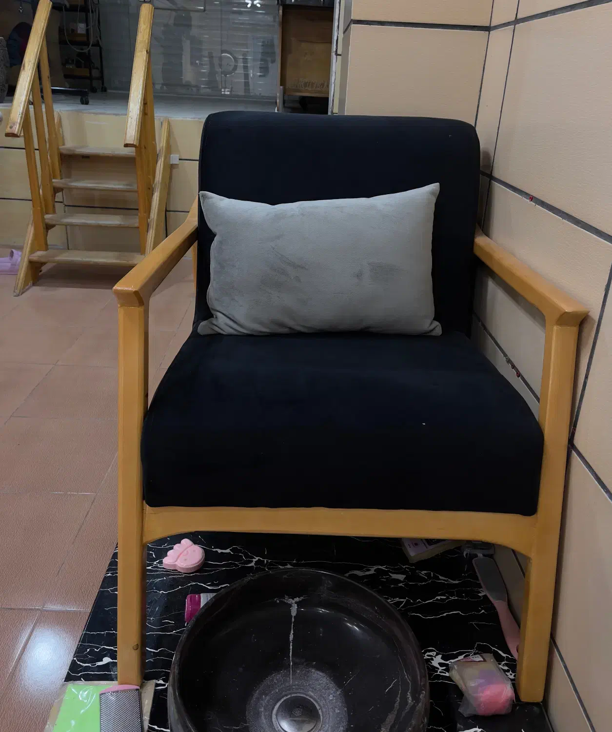 مبل پنج نفره کاملا نو|مبلمان خانگی و میز عسلی|بوشهر, |دیوار