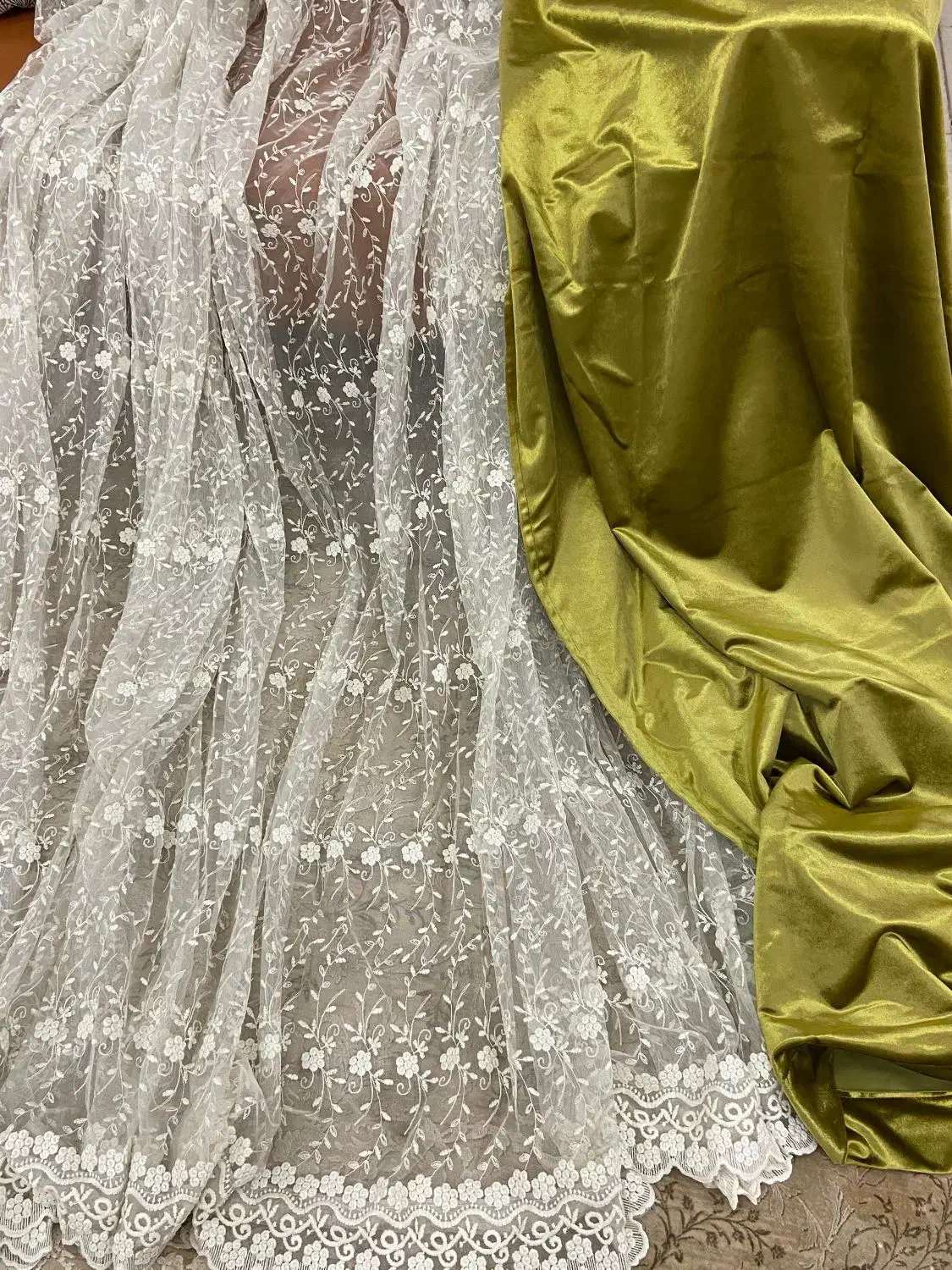 پرده پانچ مخمل وتوروسط جنس پارچه ترک|پرده، رانر، رومیزی|اهواز, شهرک دانشگاه|دیوار