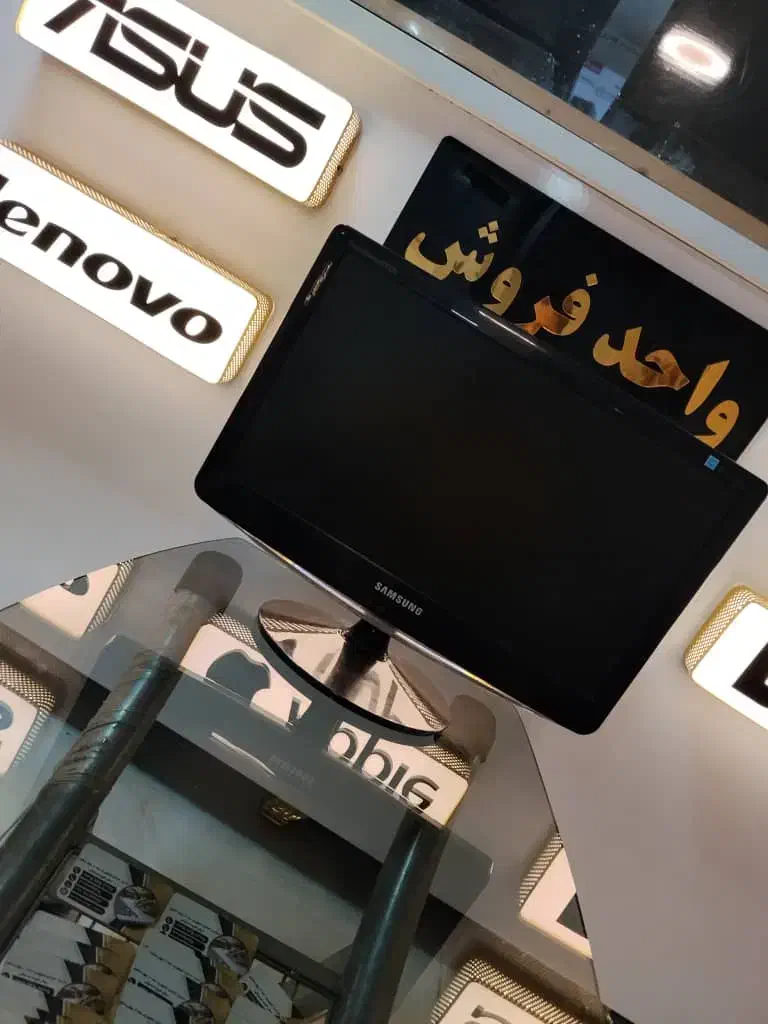 مانیتور 19اینچ Samsung LCD|قطعات و لوازم جانبی رایانه|ساری, |دیوار