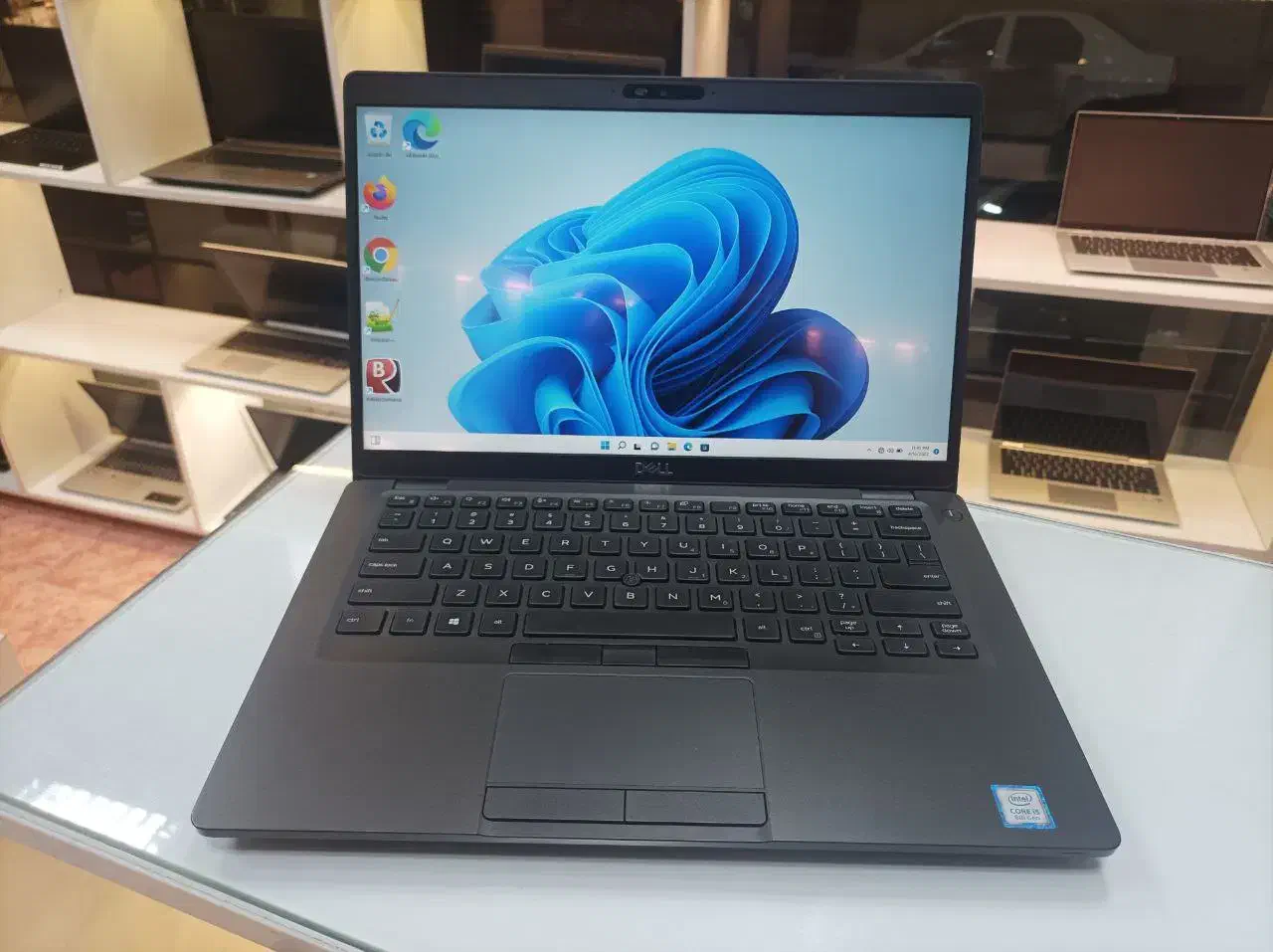 لپ تاپ لمسیDell latitude 5400     فروش اقساطی|رایانه همراه|سمنان, |دیوار