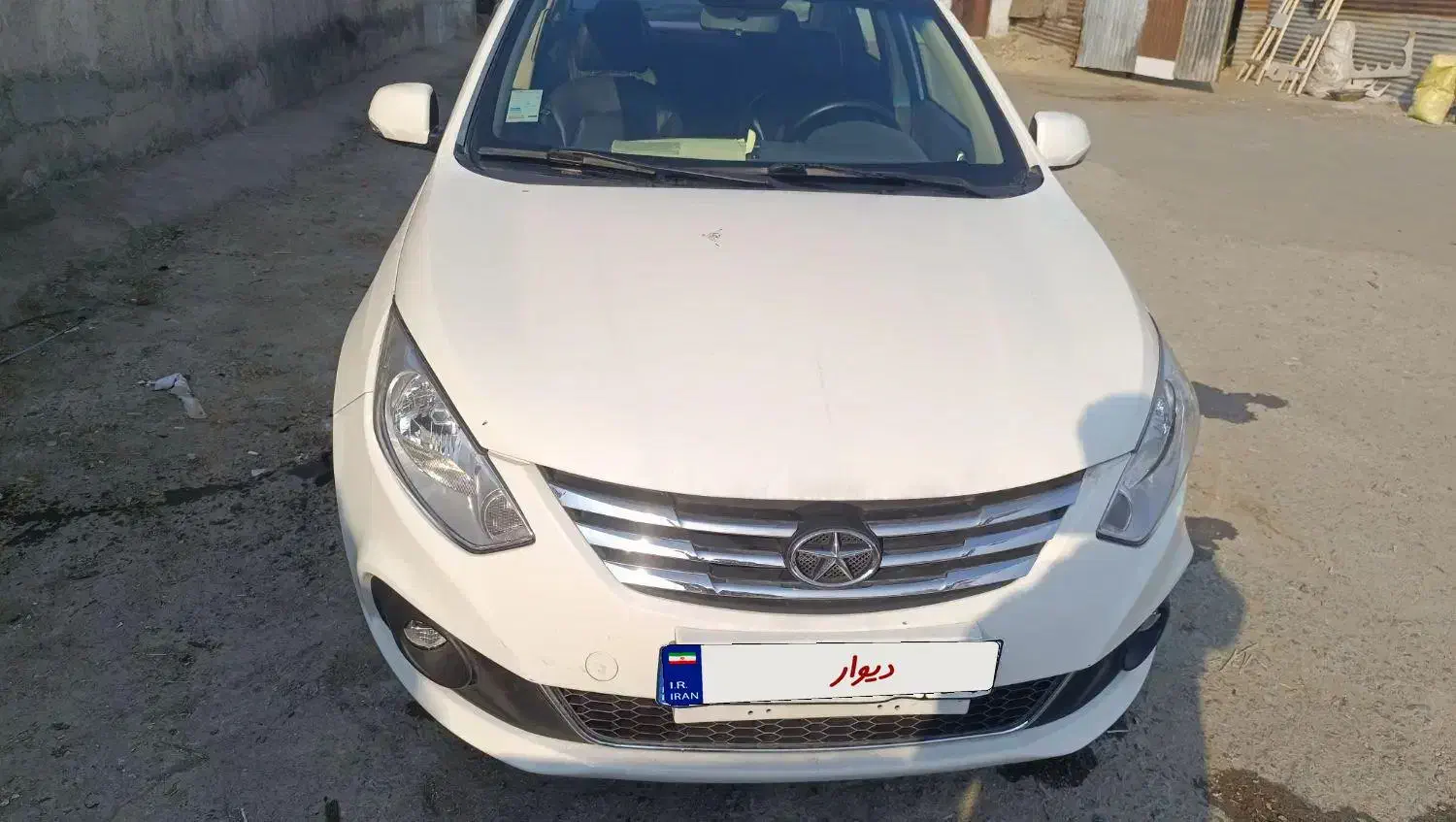 جک جی 4|خودرو سواری و وانت|ری, سرتخت|دیوار