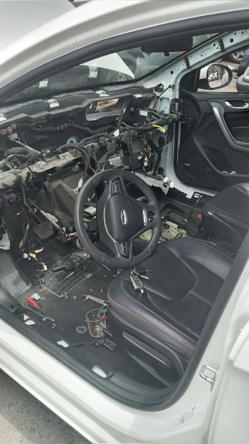 بازو بست داشبورد خودروهای خارجی و داخلی|خدمات موتور و ماشین|نظرآباد, نظرآباد|دیوار