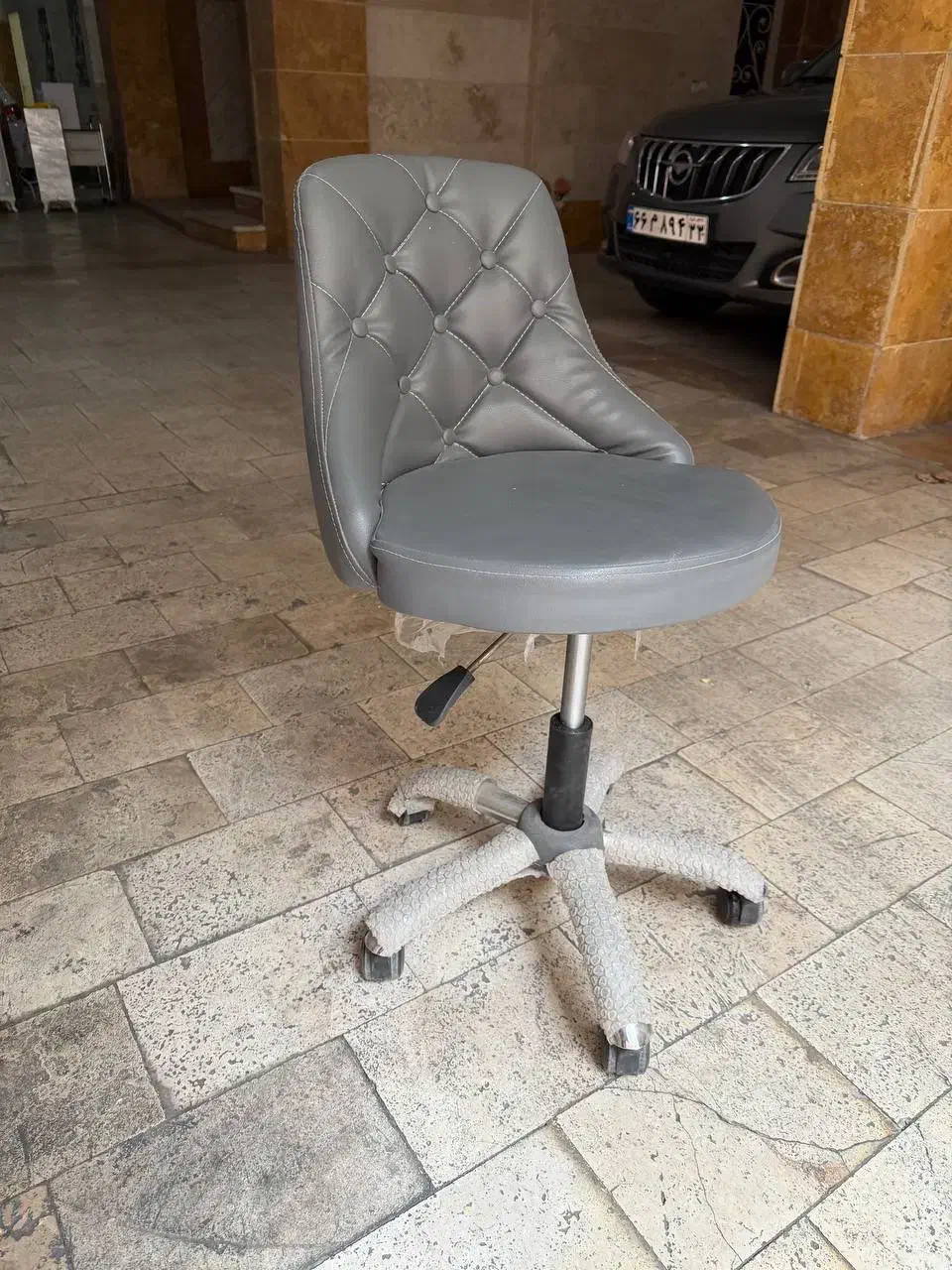 تابوره طوسی|صندلی و نیمکت|تهران, قلهک|دیوار