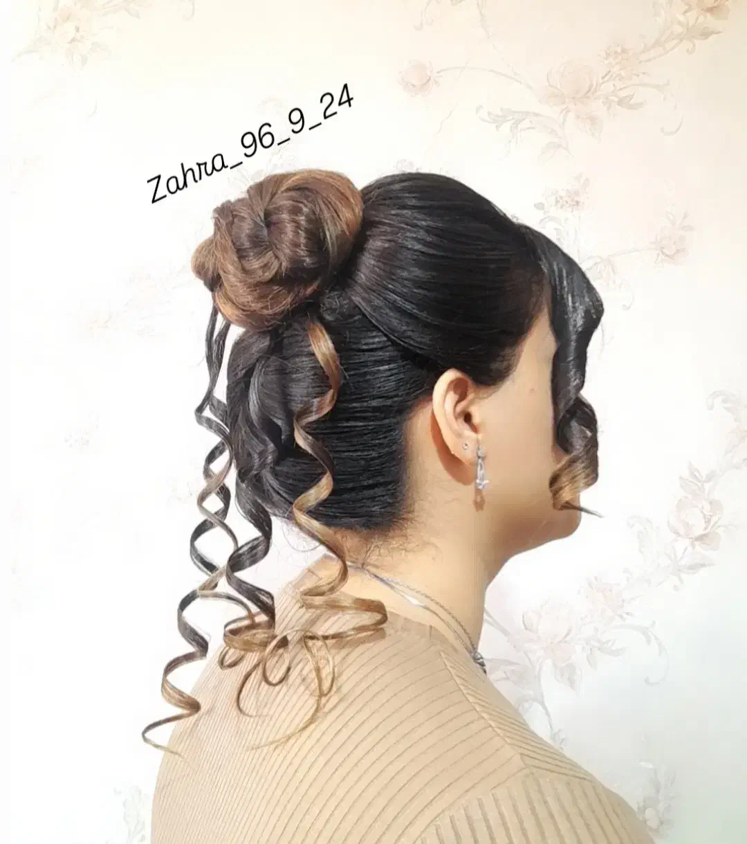 آموزش شینیون|خدمات آرایشگری و زیبایی|قم, ولیعصر|دیوار