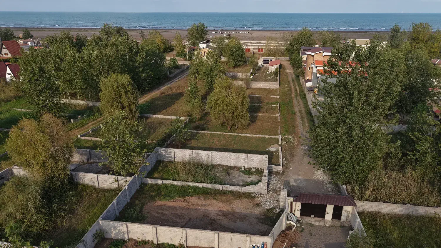 زمین ساحلی مشرف به دریای زیبای خزر منطقه آزادگیلان|فروش زمین و ملک کلنگی|رشت, چله خانه|دیوار