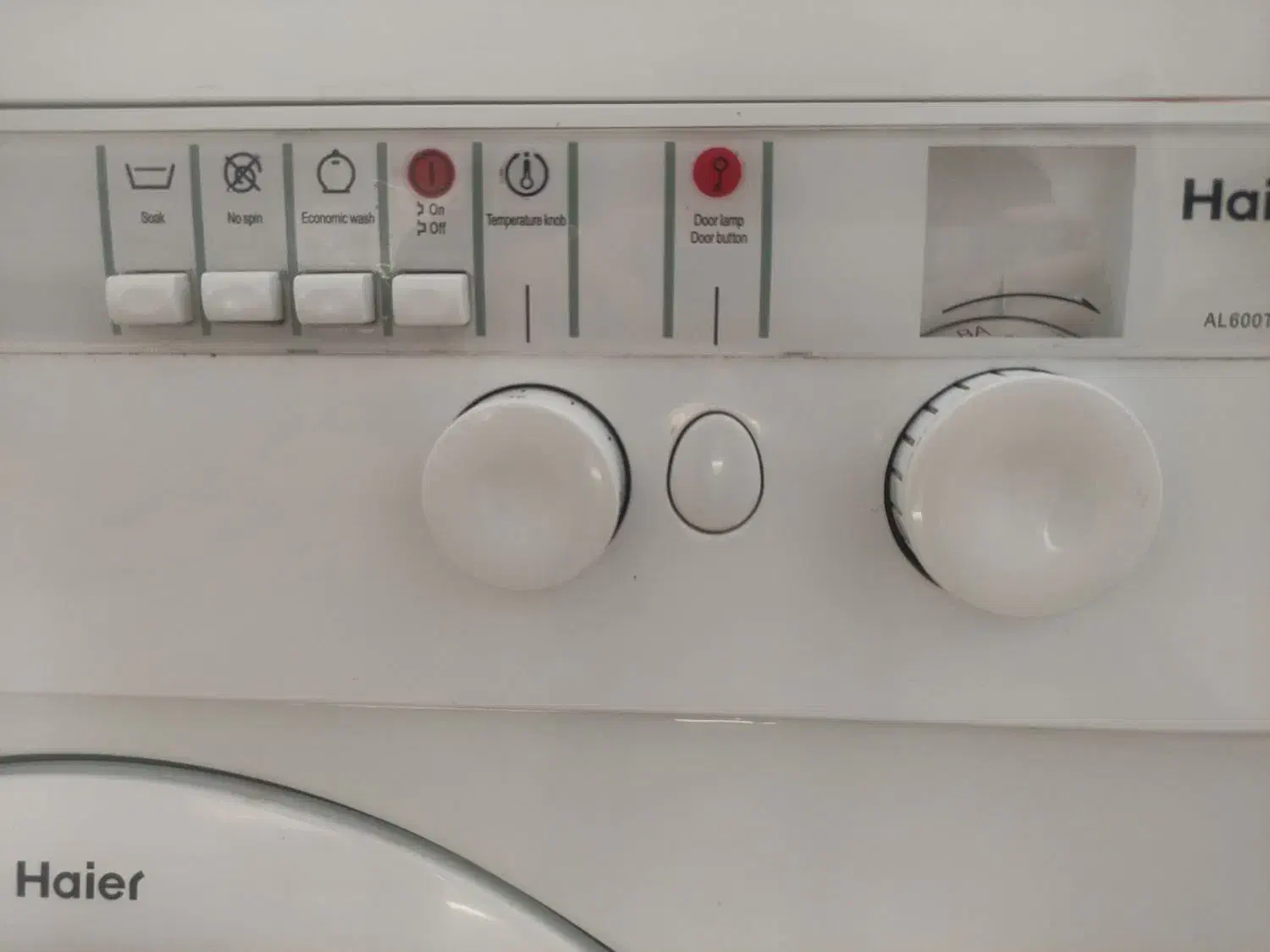 ماشین لباسشویی ۷ کیلویی هایر تمیز سفید|ماشین لباسشویی و خشککن لباس|سبزوار, باهنر|دیوار