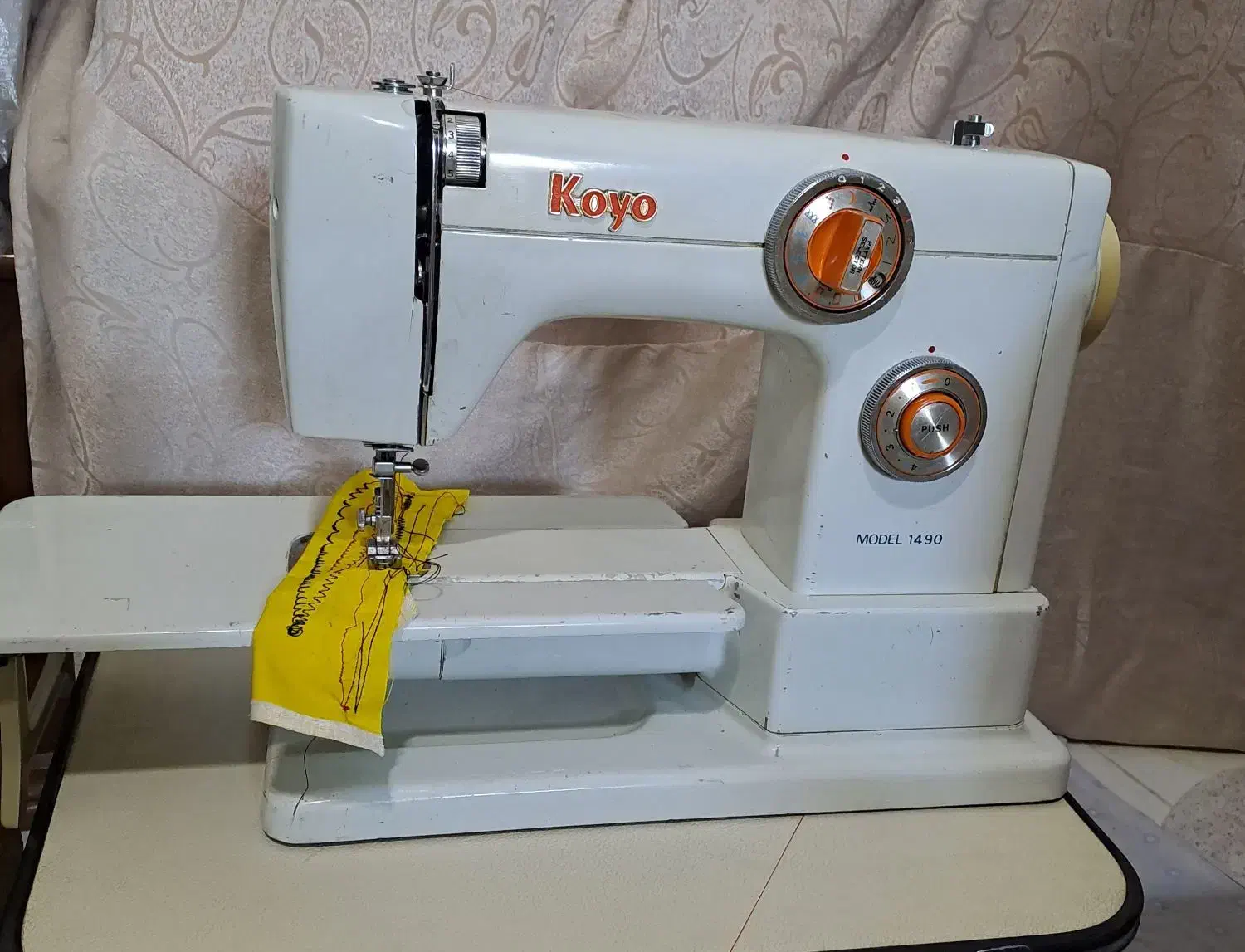 فروش فوری چرخ خیاطی|چرخ خیاطی و ریسندگی|تهران, توحید|دیوار