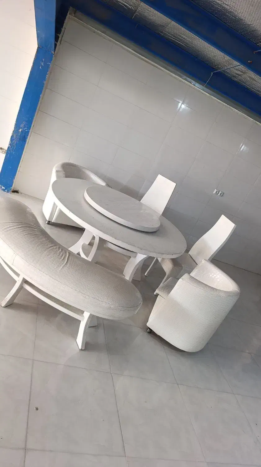 میز غذاخوری ۸ نفره در حد نو|میز و صندلی غذاخوری|شیراز, سلطان آباد|دیوار