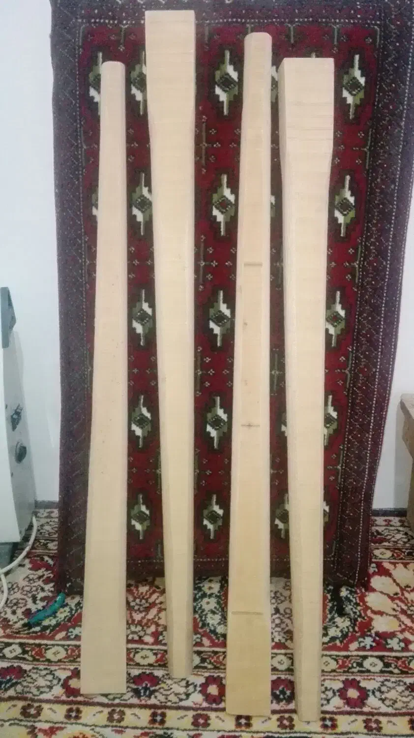 سلام دسته.کلنگ.درجه.یک.چوب|ابزارآلات|شیراز, کرونی(خاتونک)|دیوار